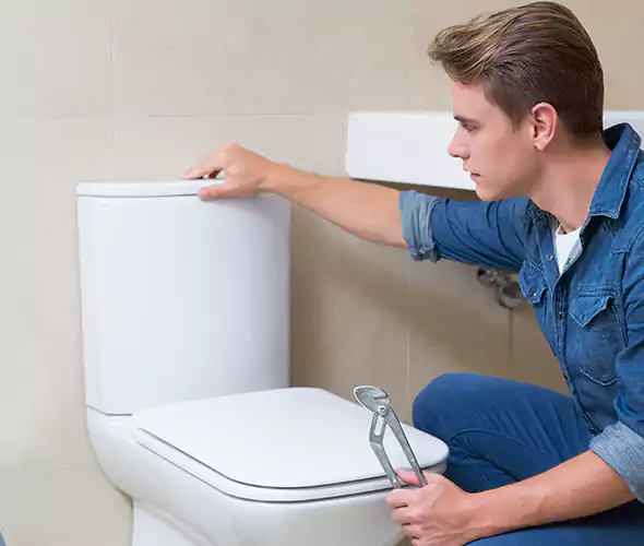 Expert Plumber for Toilet Replacement in Palisades Park, NJ: Schedule Affordable Toilet Replacement Services with Us
