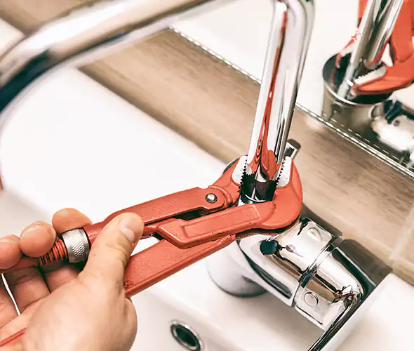 Expert Leak Repair Plumber in Palisades Park, NJ