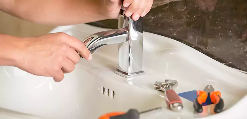 Bathtub Faucet Replacement in Palisades Park