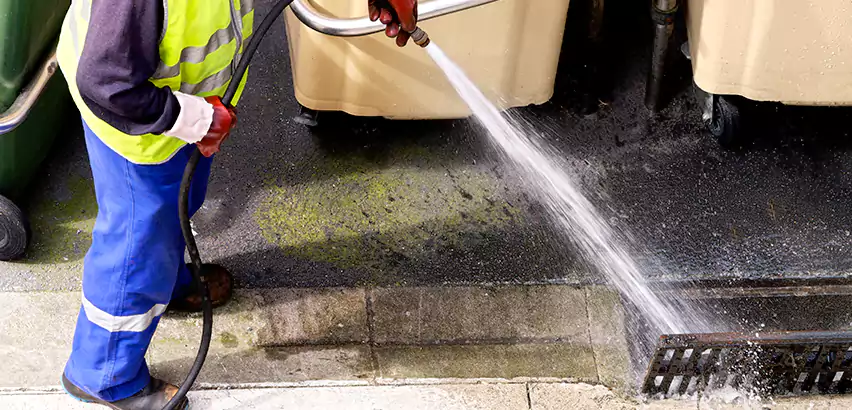 Storm Drain Jetting in Palisades Park